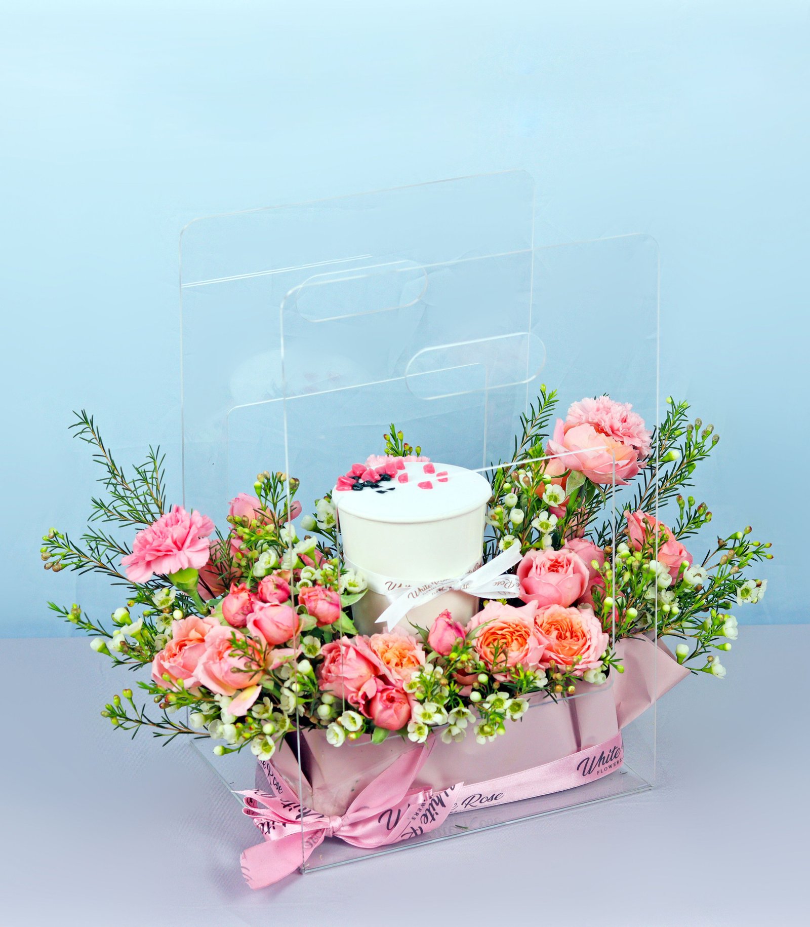 Charming Pink Cake Arrangement - Flowers and Cupcake in Acrylic Bag
