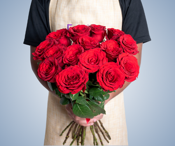 15 Red Roses Hand-Tied Bouquet - A Classic Romantic Gift